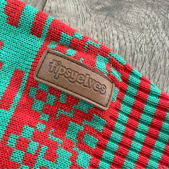 Tipsy Elves Men’s Large Bottle Opener Ugly Christmas Sweater - Picture 6 of 10